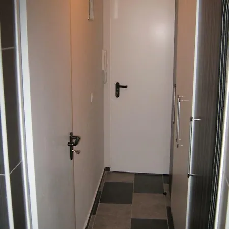Black&white Apartamento Primorsko